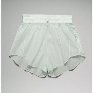 Lululemon Step Out high rise Shorts